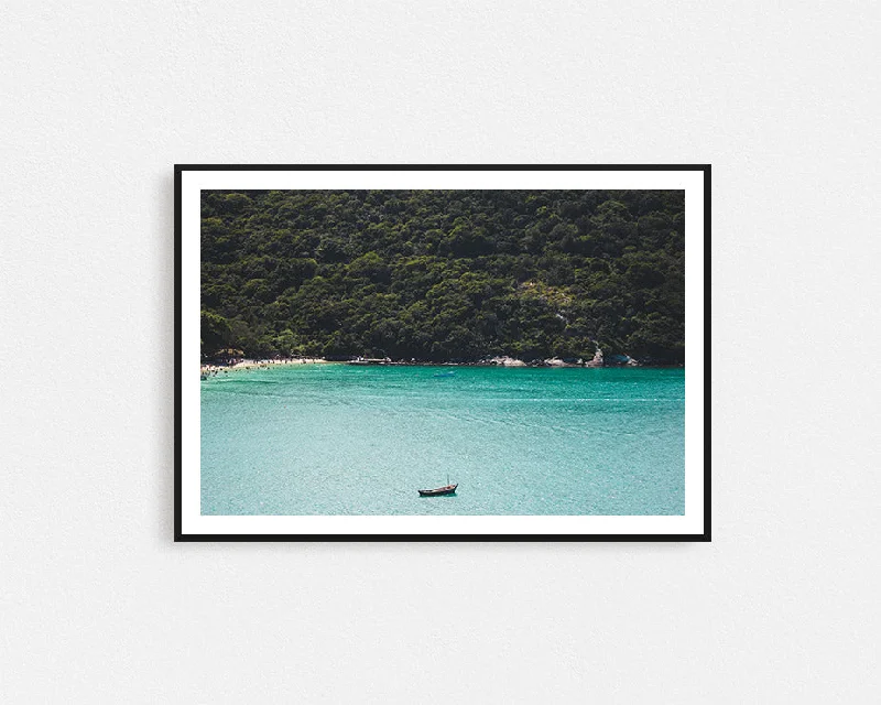 modern arched planter-Beach in Arraial do Cabo