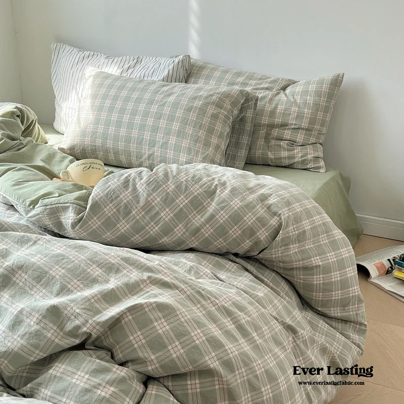 handwoven bamboo sheets-Soft Blend Plaid Bedding Set / Green