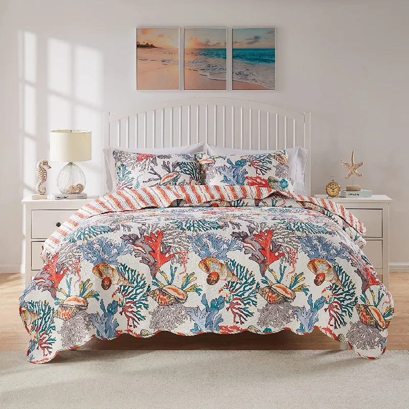 organic jersey bed set-Atlantis Jade 3 Pieces Coral Quilt Set with 2 Pillow shams