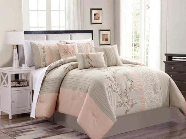 hypoallergenic flannel pillowcase-Celina 7-piece Comforter set