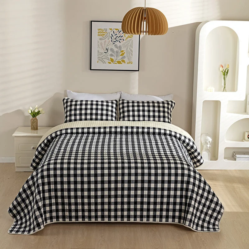 lightweight cotton duvet-Pure Cotton Classic Black And White Check 3 Pieces Quilt Set with 2 Pillowcases