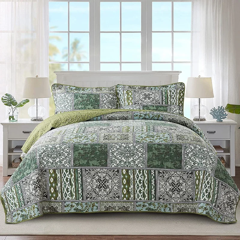 organic linen blanket-Pure Cotton Green Classic Bohemian Reversible Patchwork Quilt Sets 3 Pieces Coverlet Set with 2 Pillowcases