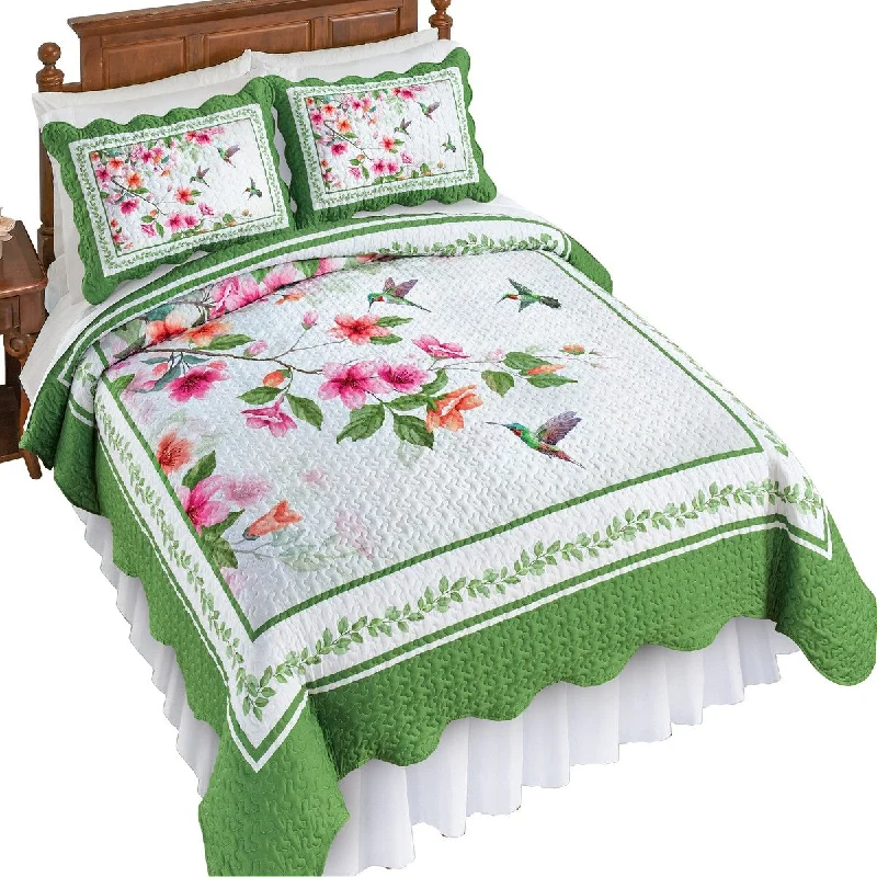 cooling silk mattress pad-Vibrant Hummingbird Floral Scalloped Edge Quilt