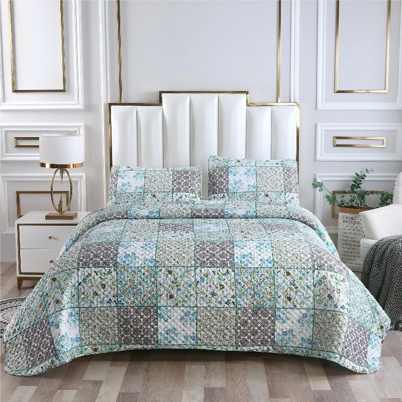 cooling bamboo bed topper-WongsBedding Green Floral Patchwork Quilt Bedspread Sets 3 Pieces Quilt Set With 2 Pillowshams