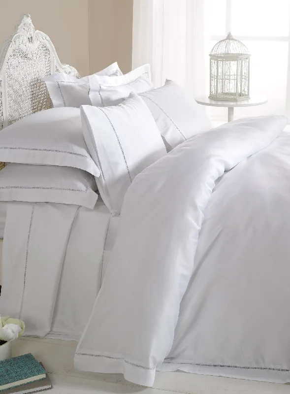 breathable bamboo quilt-1000 Thread Count Pillowcase in White