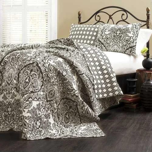 breathable linen duvet cover-King size 3-Piece Cotton Quilt Set in Black White Paisley Damask