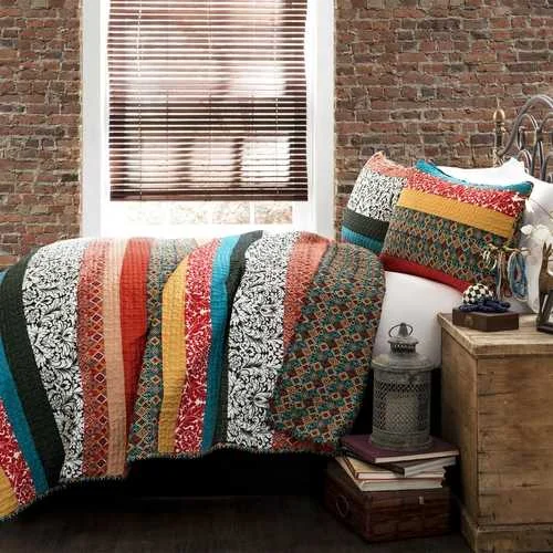 hypoallergenic wool duvet-King size 3-Piece Quilt Set in Modern Colorful Stripe Geometric Floral Pattern