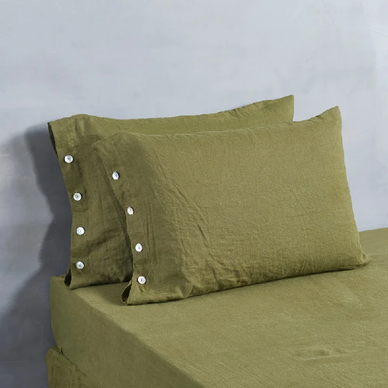 organic jersey bed set-Shell Buttoned Linen Pillowcases